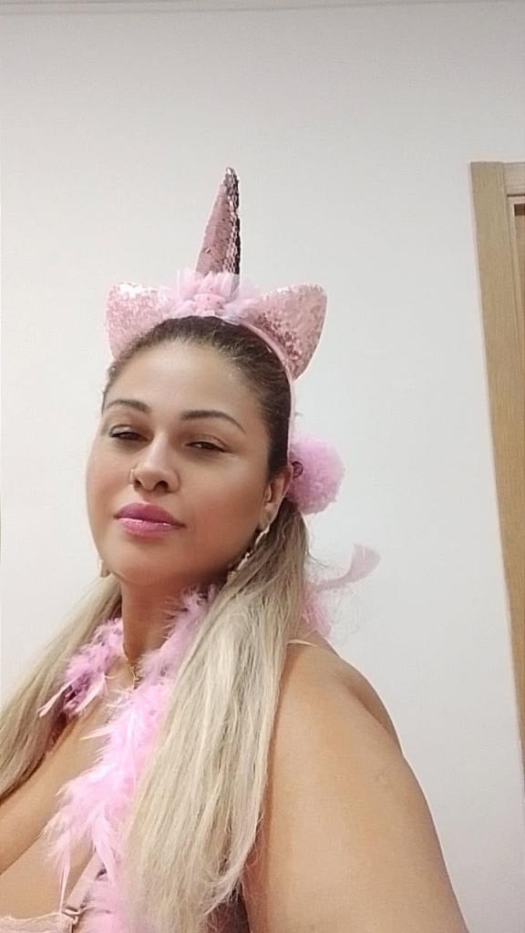 Chica busca chico en Cantabria: 