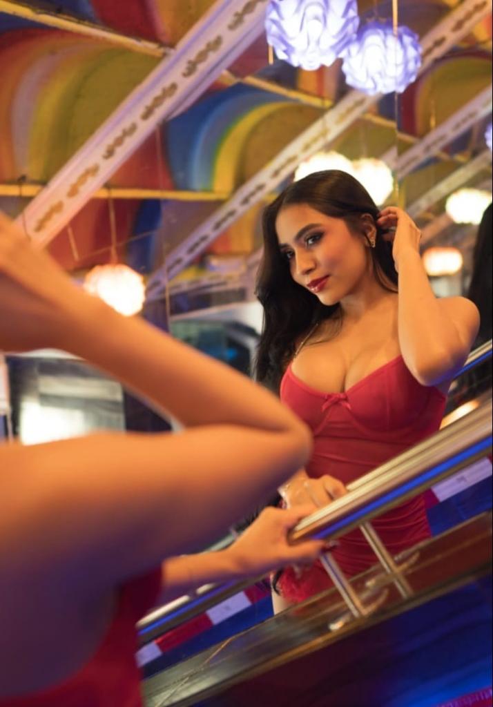 697902831: Chica busca chico en Ciudad Real