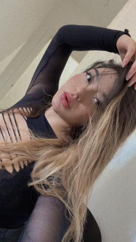 617978216: Chica busca chico en Madrid