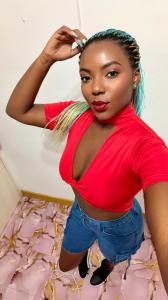 641796013: Chica busca chico en Málaga