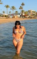 633223918: Chica busca chico en Ibiza