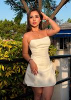 613437029: Chica busca chico en Málaga