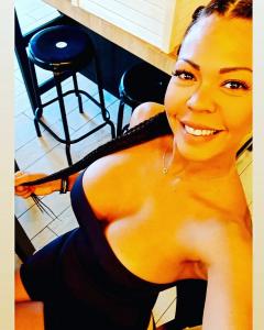 684776308: Chica busca chico en Asturias