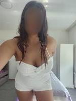 644874362: Chica busca chico en Sevilla