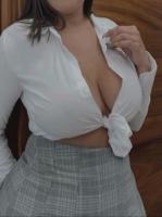 623700227: Chica busca chico en La Coruña