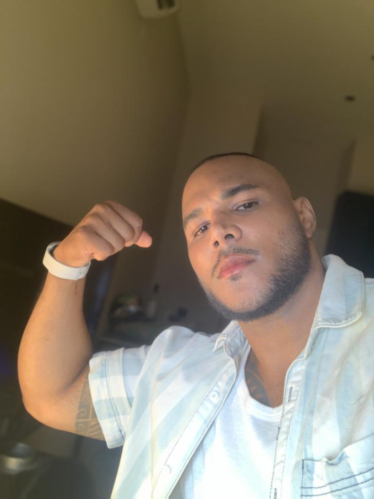 Chico busca chica en Alicante: 