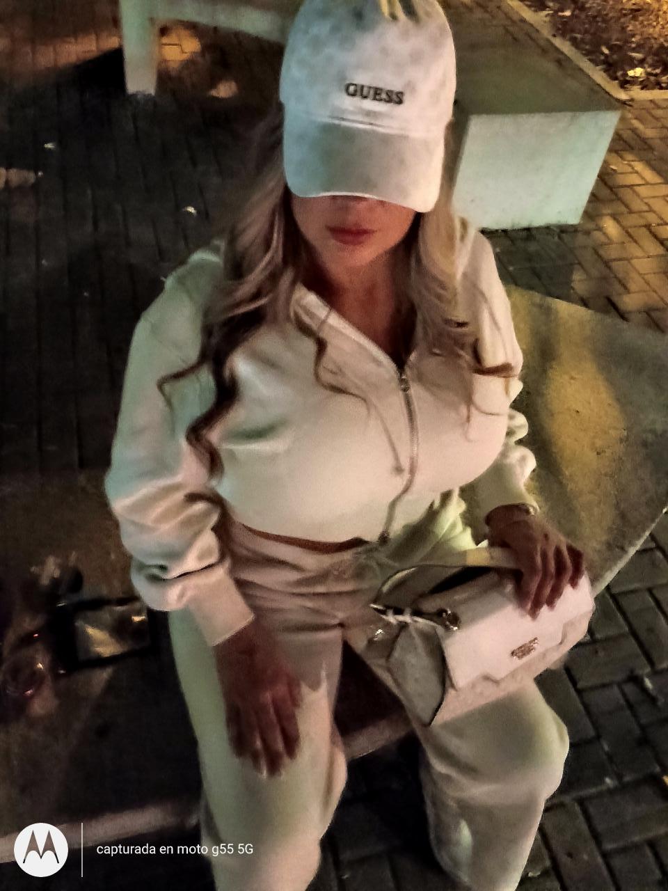 Chica busca chico en Barcelona: 