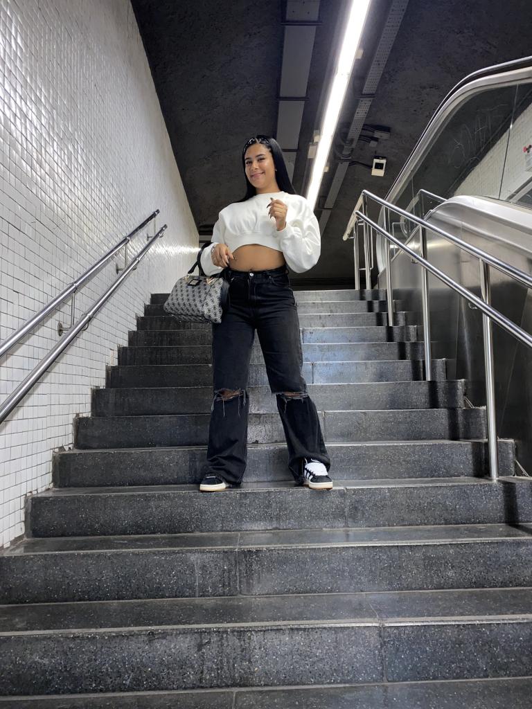 Chica busca chico en Barcelona: 