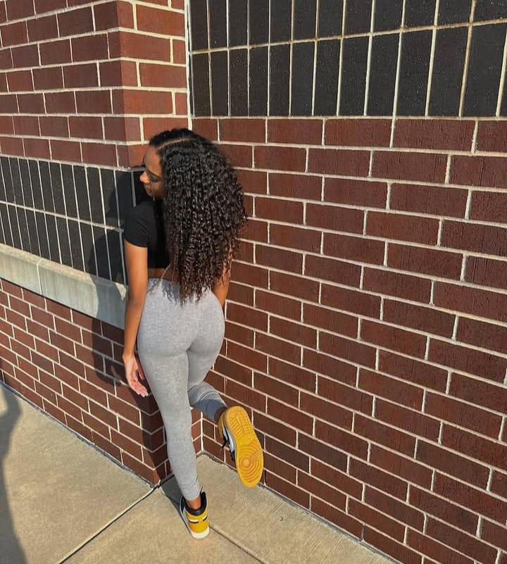 617817288: Chica busca chico en Cádiz