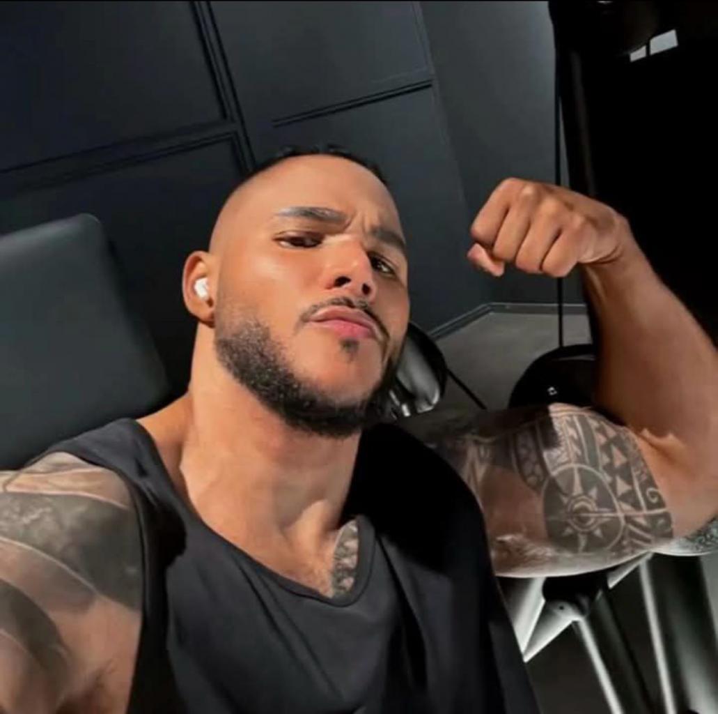 635445068: Chico busca chica en Alicante