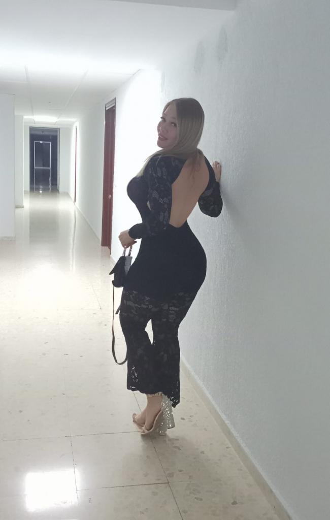 666571475: Chica busca chico en Murcia