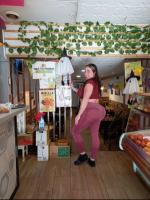 654586979: Chica busca chico en Barcelona