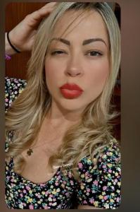 614754830: Chica busca chico en La Coruña