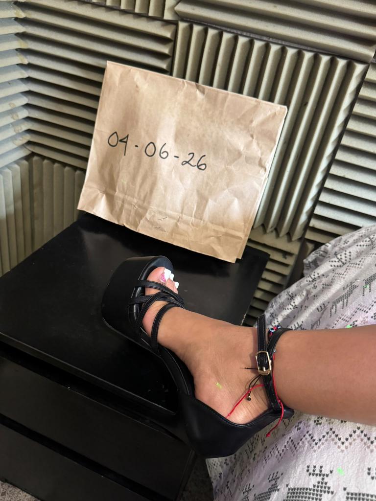 Chica busca chico en Barcelona: 