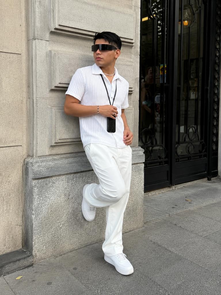 Chico busca chica en Madrid: 