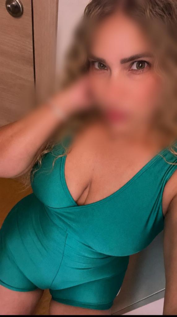 Chica busca chico en Barcelona: 