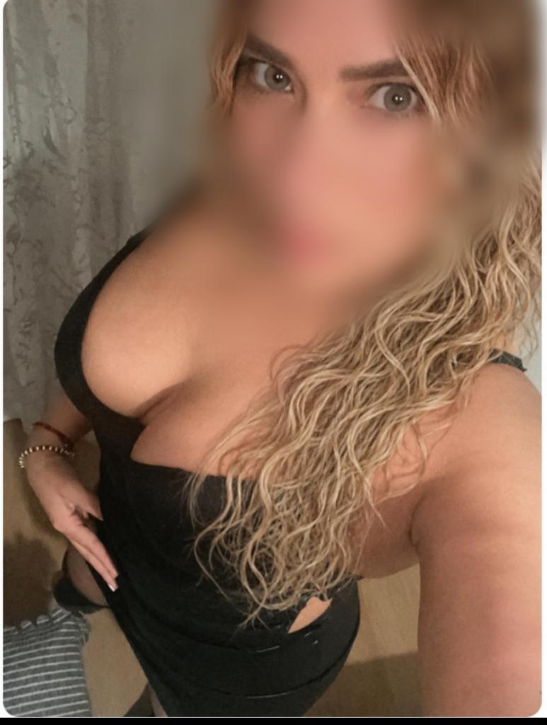 Chica busca chico en Barcelona: 