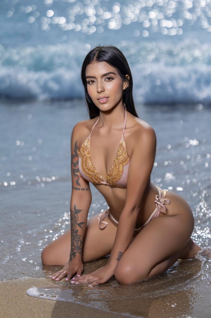 Chica busca chico en Barcelona: Chica busca chico