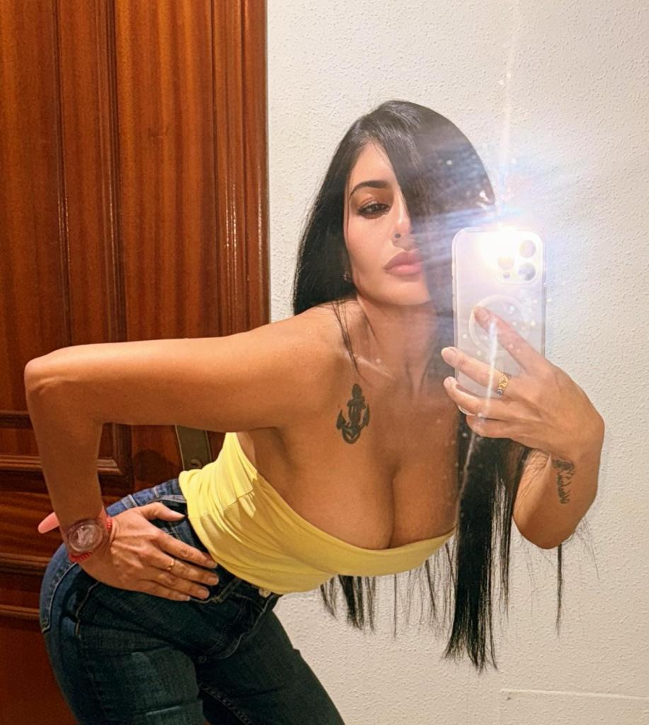 Chica busca chico en La Coruña: 