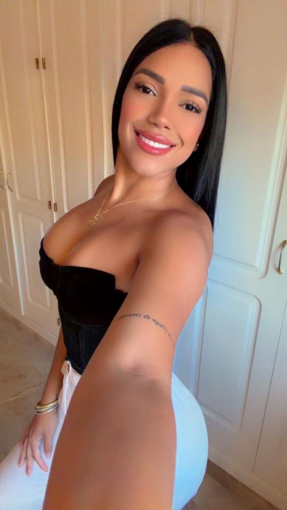 Chica busca chico en Barcelona: Chica busca chico