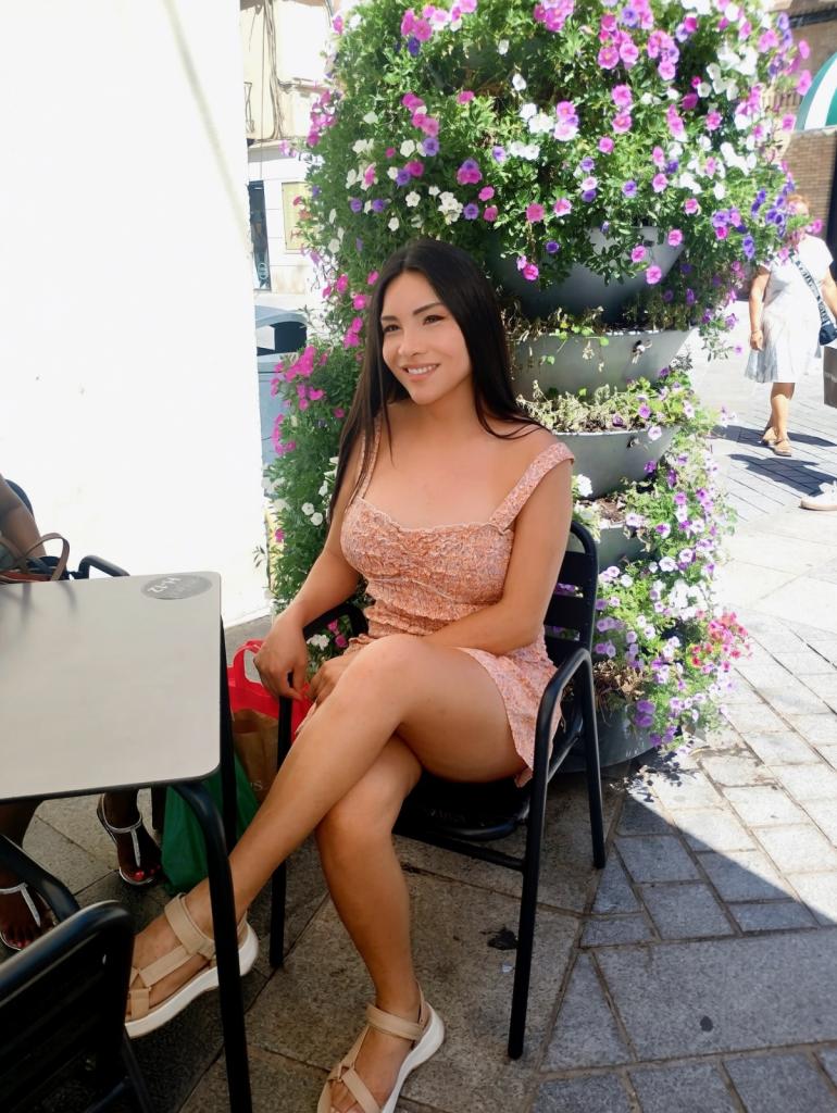 624073711: Transexual en Cantabria