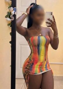 604897756: Chica busca chico en La Coruña