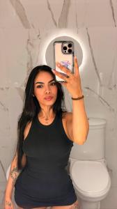 607686319: Chica busca chico en Madrid