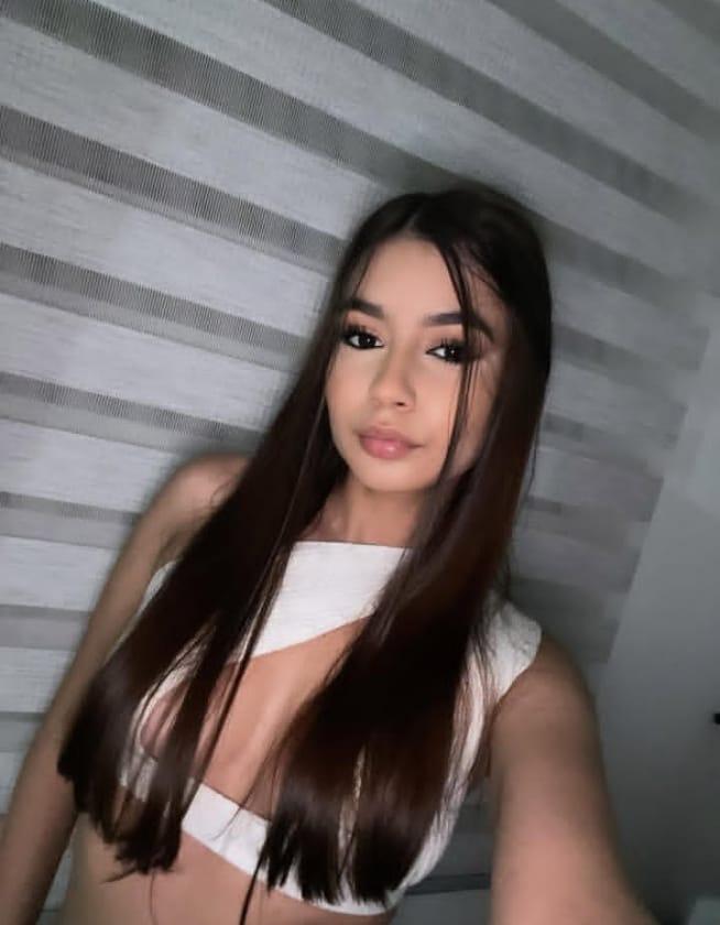 Chica busca chico en Tenerife: 
