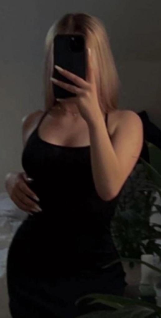 Chica busca chico en Ibiza: 