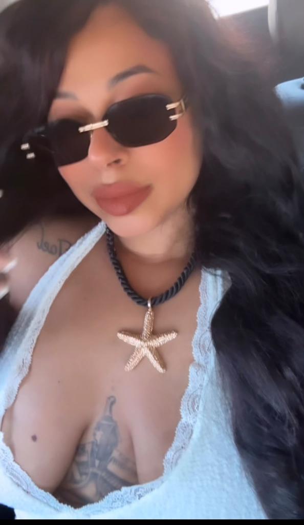 614938310: Chica busca chico en Orense