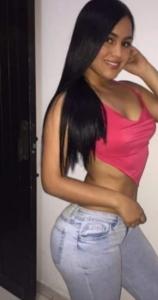 689909059: Chica busca chico en Madrid