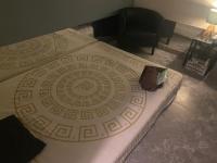 604866430: Chica busca chico en Madrid