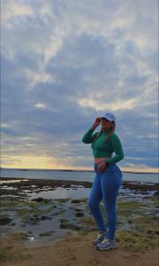 667091488: Chica busca chico en Alicante