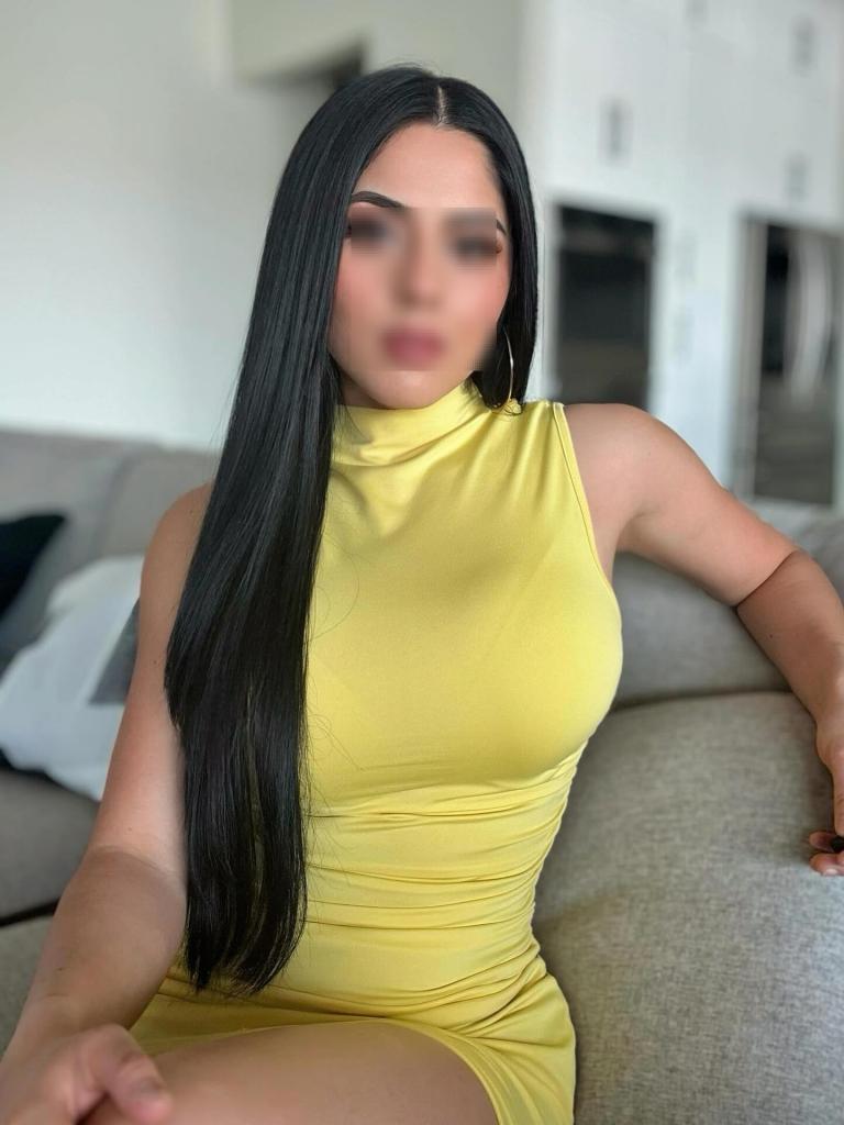 611215687: Chica busca chico en Huelva