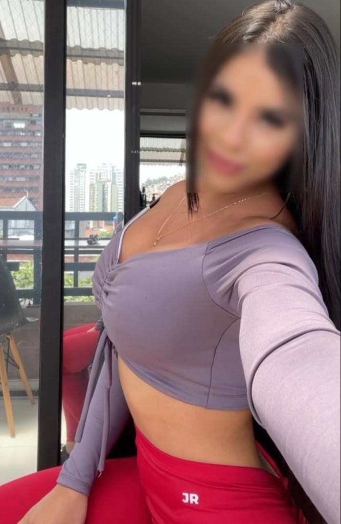 Chica busca chico en Barcelona: 