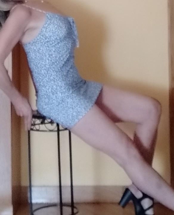 644695560: Chica busca chico en La Rioja