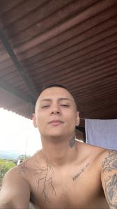 672893966: Chico busca chica en Orense