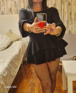 642076493: Chica busca chico en Pontevedra