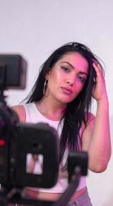 613800625: Chica busca chico en Zaragoza