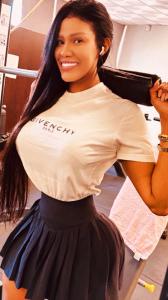 613561886: Chica busca chico en Málaga