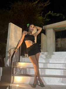 670499532: Chica busca chico en Málaga