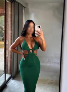 604449546: Chica busca chico en Málaga