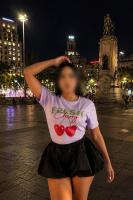 656293113: Chica busca chico en Barcelona
