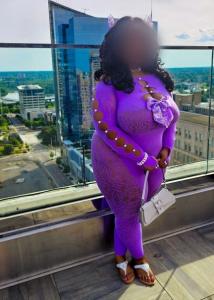 Chica busca chico en Huelva: 