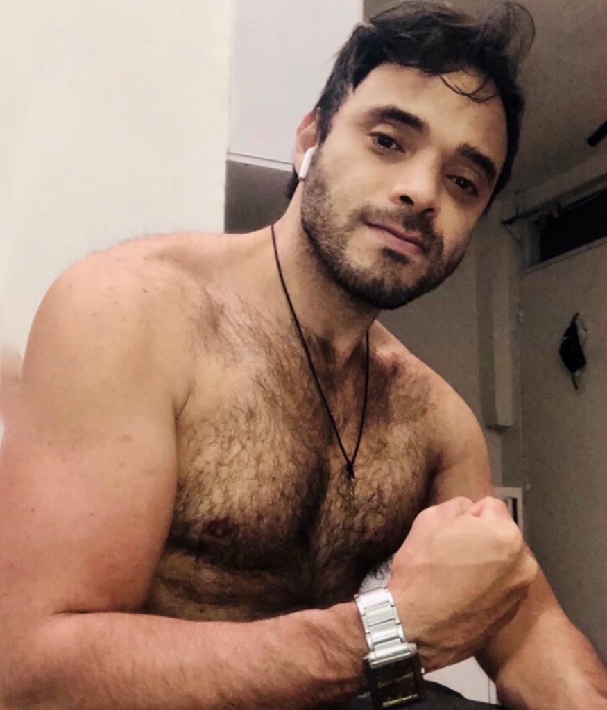 Chico busca chica en Málaga: 