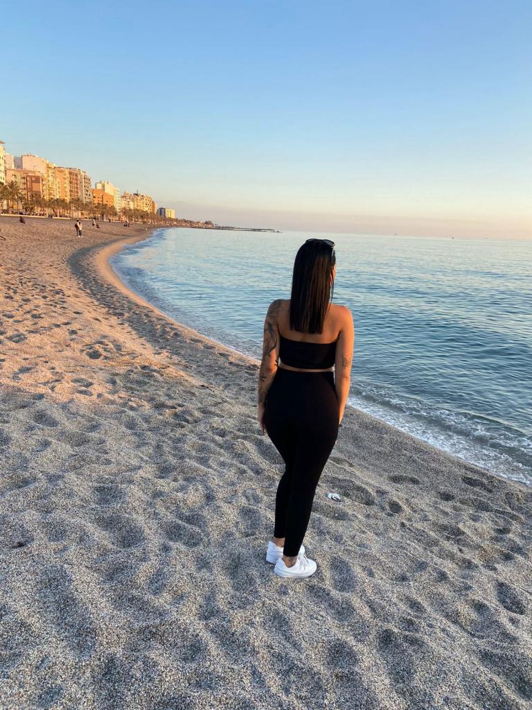 Chica busca chico en La Coruña: 