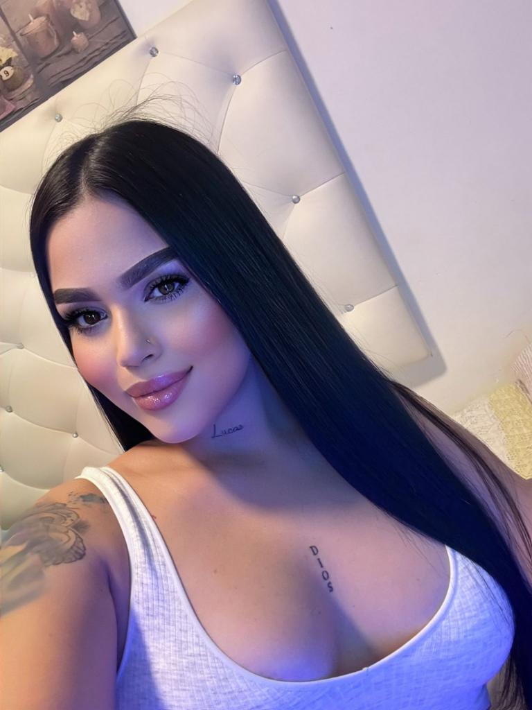 Chica busca chico en Barcelona: 