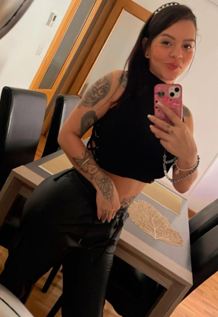 665491920: Chica busca chico en Málaga