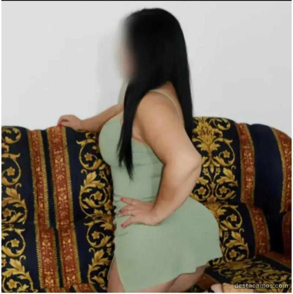 Chica busca chico en Barcelona: 