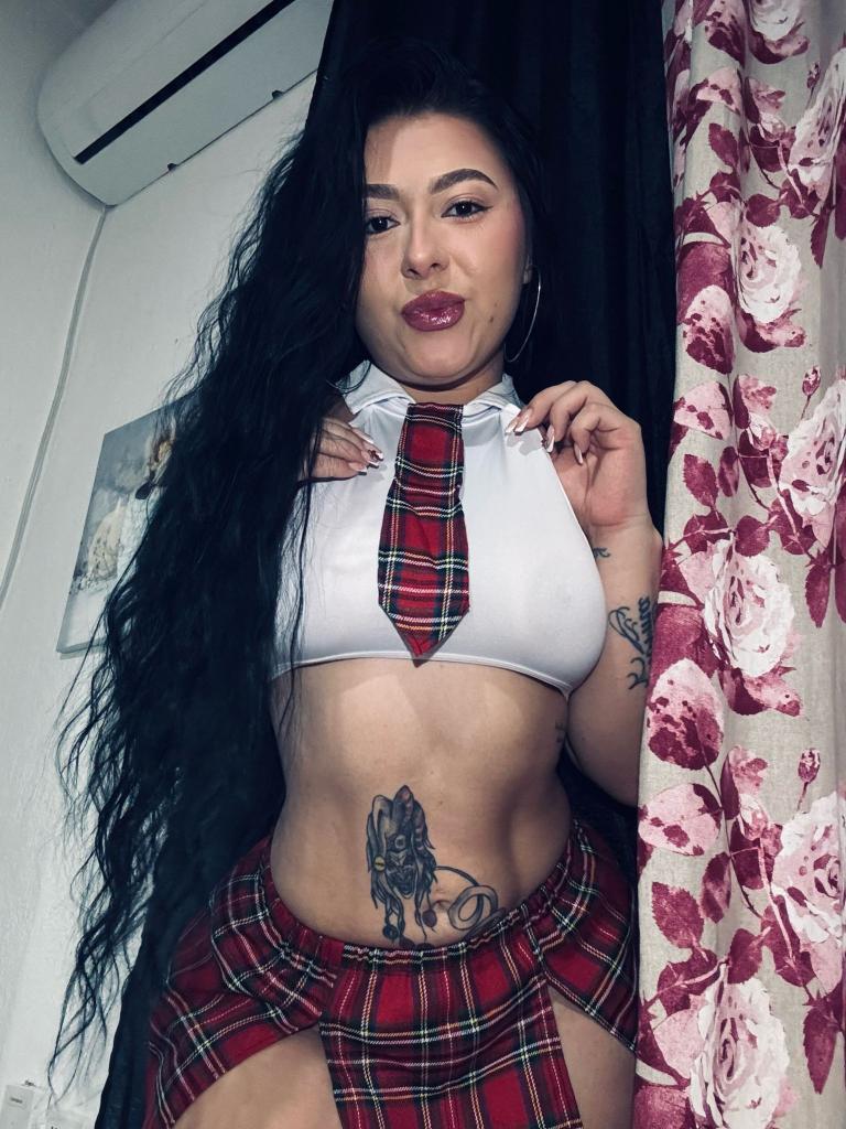 Chica busca chico en Huelva: 